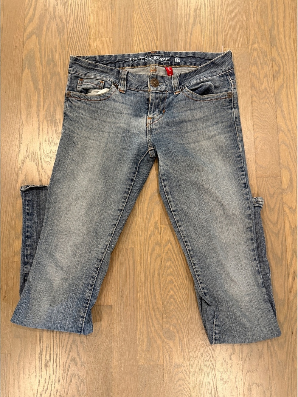 GUESS Jeans Daredevil Low Rise Bootcut Jeans Women’s Size 29 Y2K Distressed